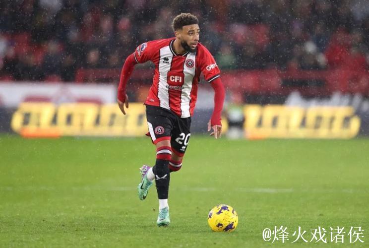 英超第17轮裁判：布鲁克斯吹热刺vs利物浦；奥利弗执法曼联