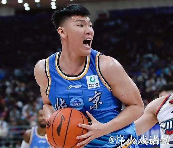 范子铭12分首钢送江苏9连败 陈盈骏8分8篮板