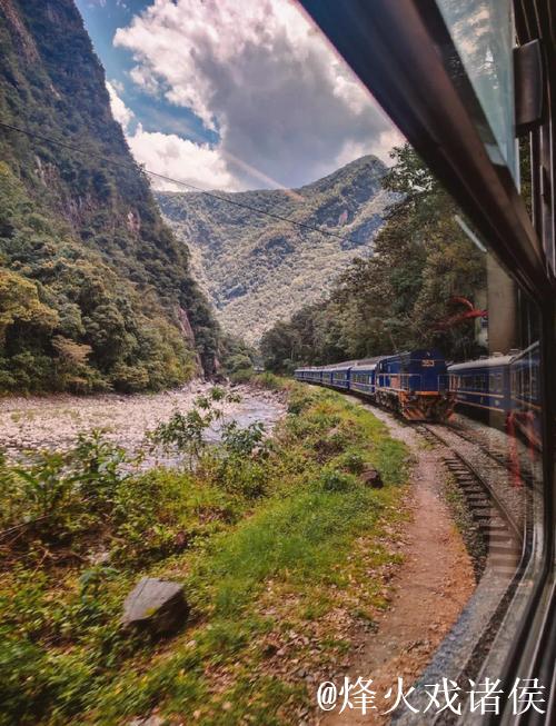 “铁路+旅游”深度融合 让“冷资源”变身“热经济” “铁路+旅游”深度融合 让“冷资源”变身“热经济”