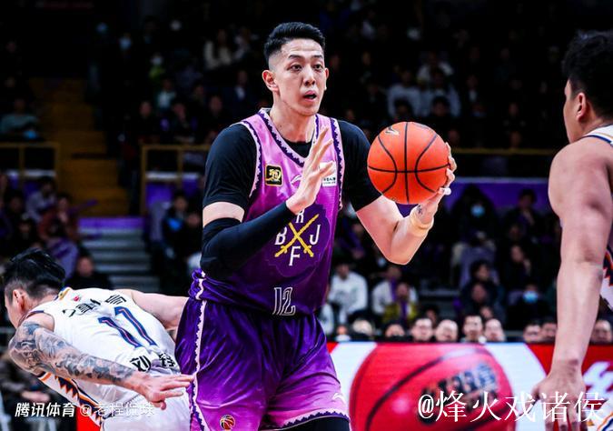 弗格24分辽宁击败四川 沈梓捷14+7北控胜宁波